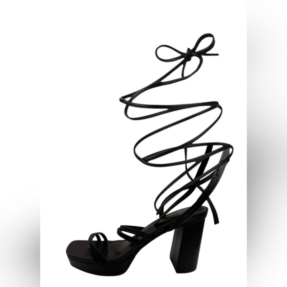 A.New Day Leg strap shoes, black women's shoes size 6.5 US  3.5in heel